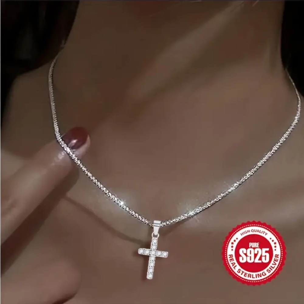 🩶 925 Sterling Silver Women's Chain Necklace With Cross Pendant